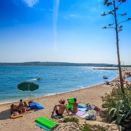 Doris * Kastela